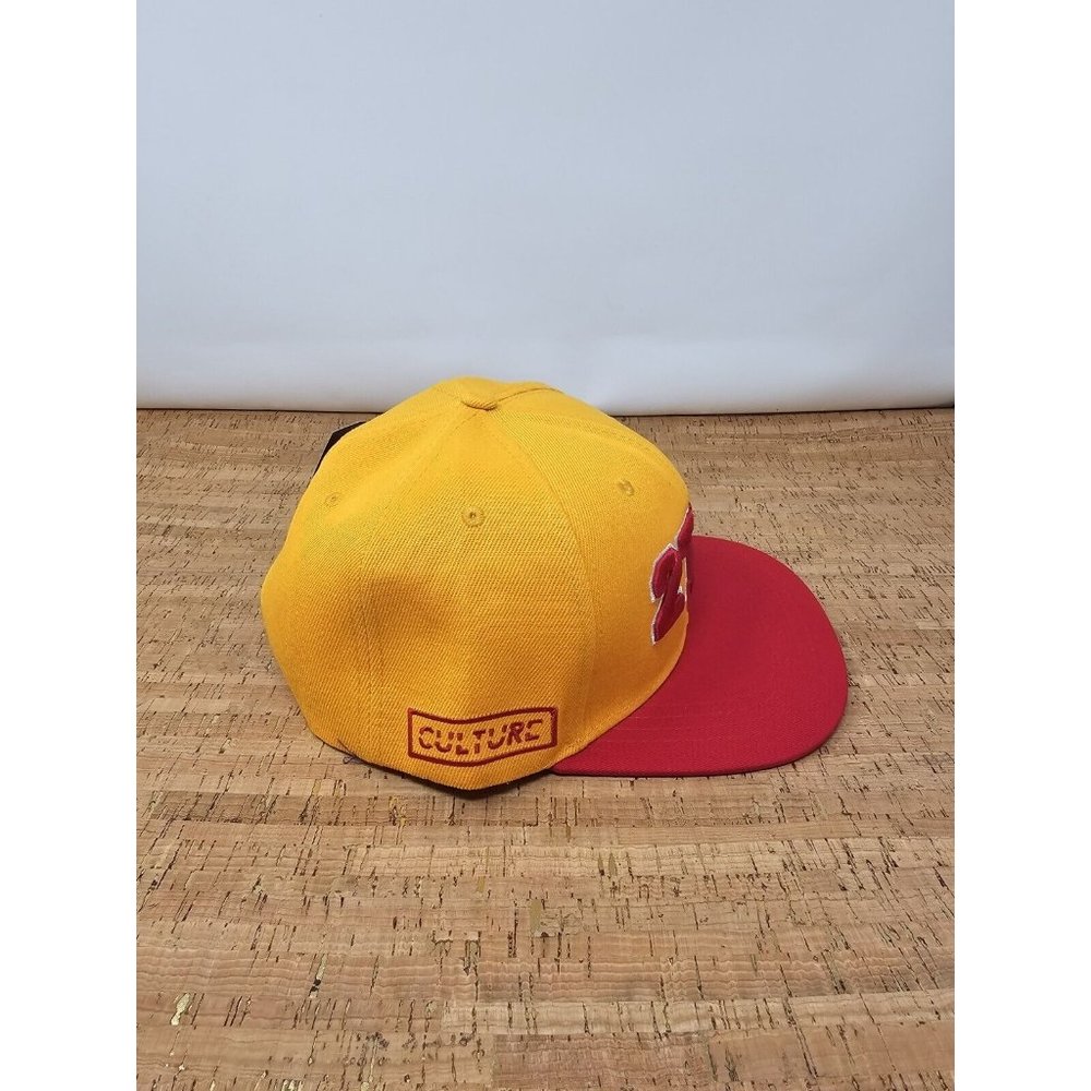 2TRU x Culture Snap Back Hat Legend Yellow Brand New w/ Tag - Picture 4 of 6
